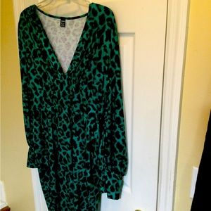 Leopard print body on dress